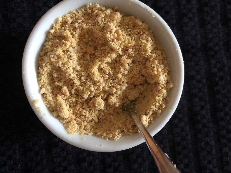 Nutty &ldquo;Cheesy&rdquo; Topping that's good for you!
